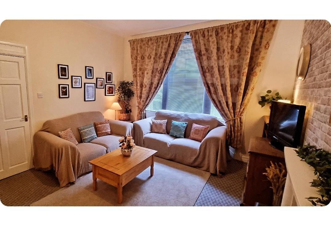Entire, Main Door, Pet Friendly, Home Away From Home, East Ayrshire Newmilns Ngoại thất bức ảnh